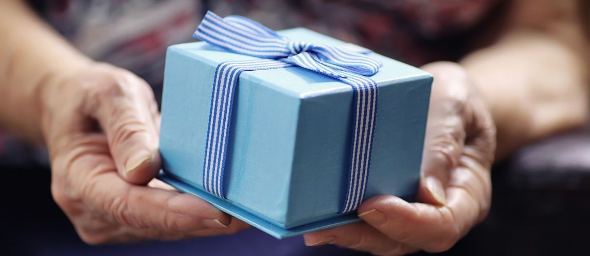 Gift Giving Ideas for Seniors