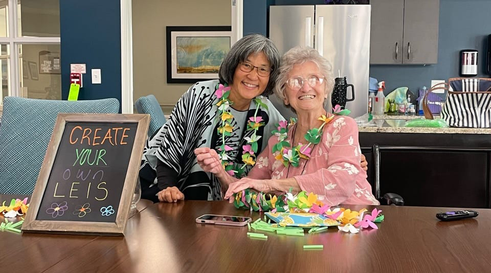 25+ Enriching Activities For Seniors In Assisted Living Communities