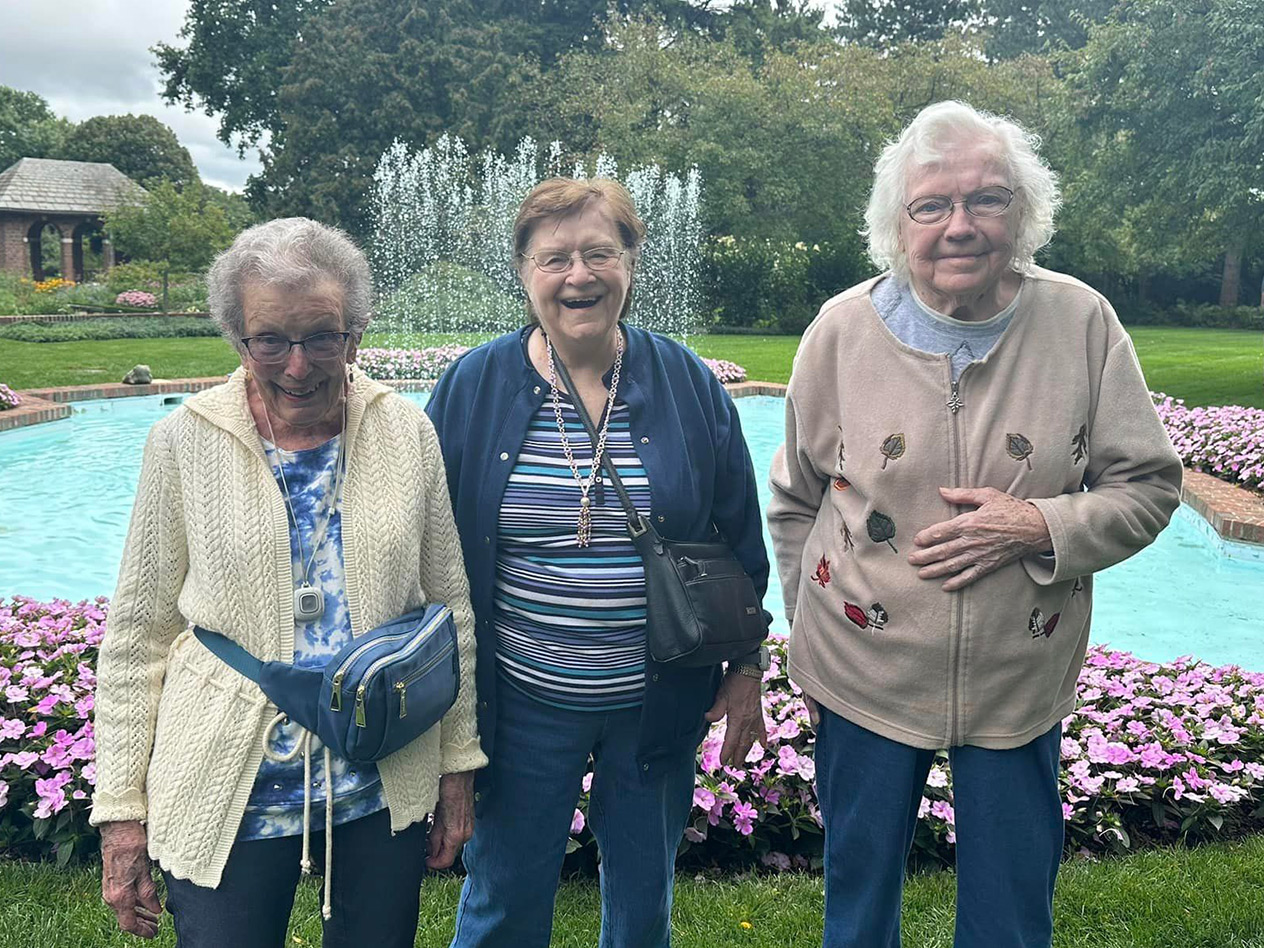 Springvale residents at Applewood Estates